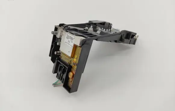 Peugeot 308 Fuse module 28236841