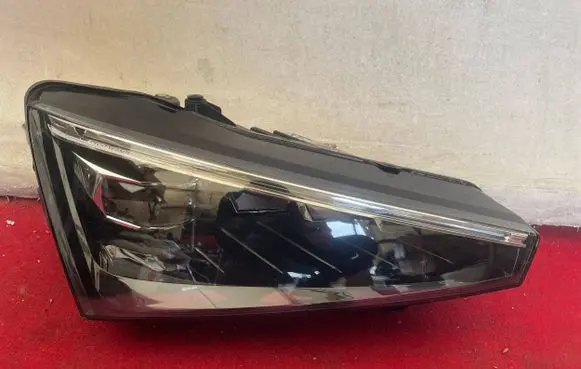 Skoda Scala Headlight/headlamp 657941016A