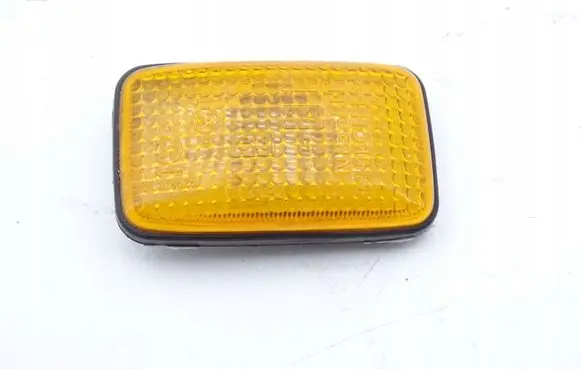 Nissan Navara D22 Front fender indicator light
