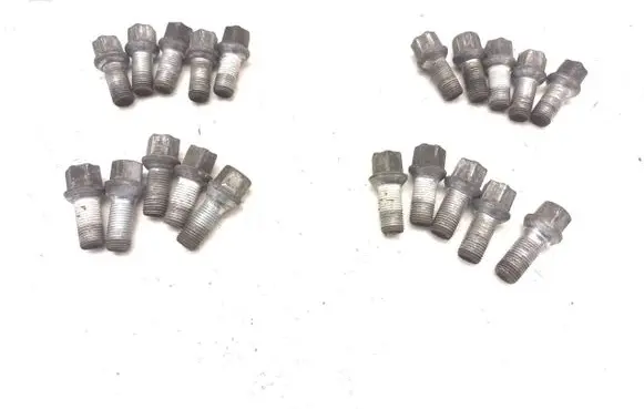 Volkswagen New Beetle Nuts/bolts 