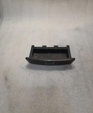 BMW 7 E65 E66 Dashboard storage box/compartment 8261058 311520400 12145100