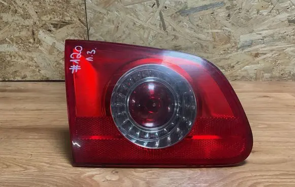 Volkswagen PASSAT B6 Tailgate rear/tail lights 3C9945093
