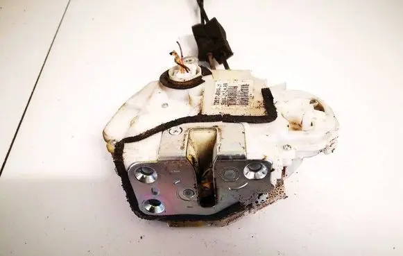 Honda CR-V Rear door lock 72651swaj1 72651-swa-j1