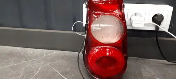 Smart ForTwo II Rear bumper light 253033L