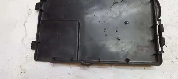 Skoda Octavia Mk1 (1U) Battery box tray 1J0915333 05713324