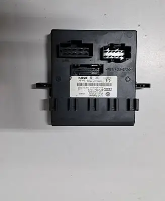 Audi A6 S6 C6 4F Comfort/convenience module 4F0907279 F005V00789