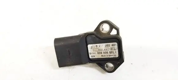Volkswagen PASSAT B6 Air pressure sensor 0281002401 038906051c