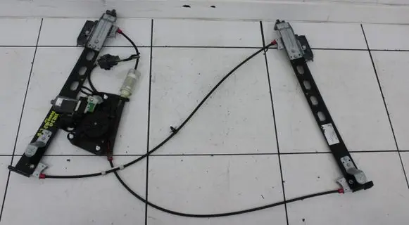 Ford Focus ST Front door window regulator with motor 