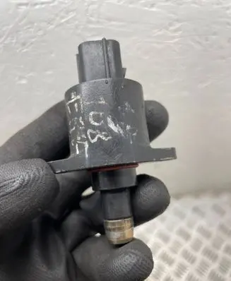 Land Rover Freelander Idle control valve (regulator) sbz008