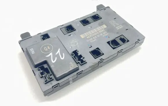 Mercedes-Benz CLK A209 C209 Door control unit/module 2098202026