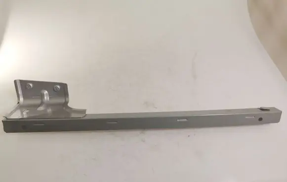 Renault Trafic III (X82) Front door windshield rail 802168772R 23825101524D