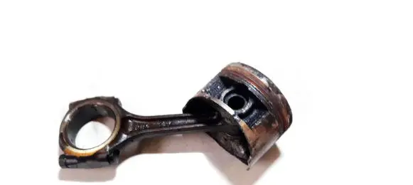 Honda CR-V Piston with connecting rod pr4