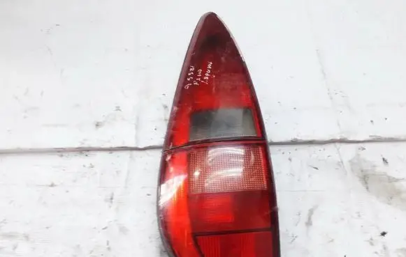 Renault Laguna I Rear/tail lights