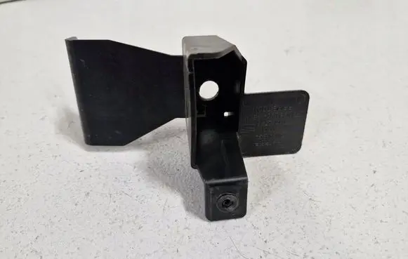 Seat Arona Front bumper mounting bracket 6F9853692