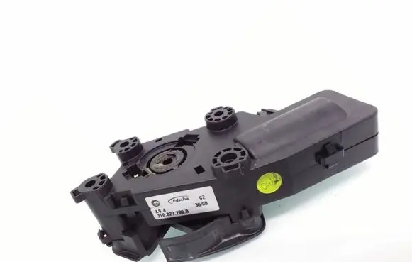 Skoda Superb B6 (3T) Tailgate/trunk/boot lock/catch/latch 3T0827299B