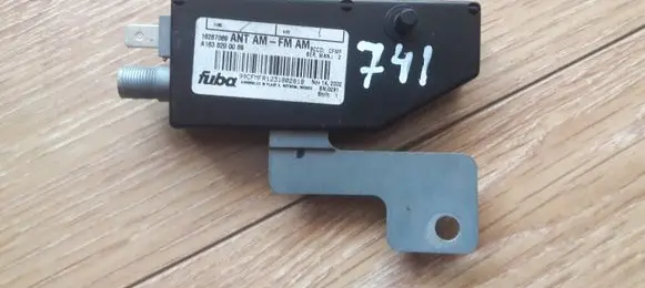 Mercedes-Benz ML W163 Aerial antenna amplifier A1638200089