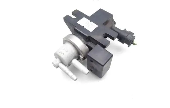 Mercedes-Benz Vito Viano W639 Valve vacuum 17200N14