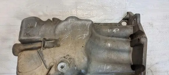 Opel Astra J Oil sump 55562729