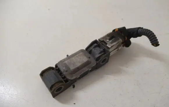 Hyundai Tucson JM Airbag deployment crash/impact sensor 959302E000