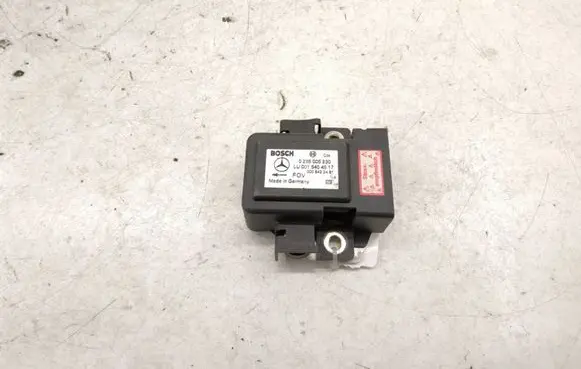 Mercedes-Benz S W220 Sensor A0015404517 0015404517