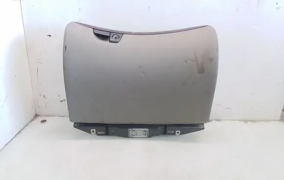 Volvo V70 Glove box set 8650374