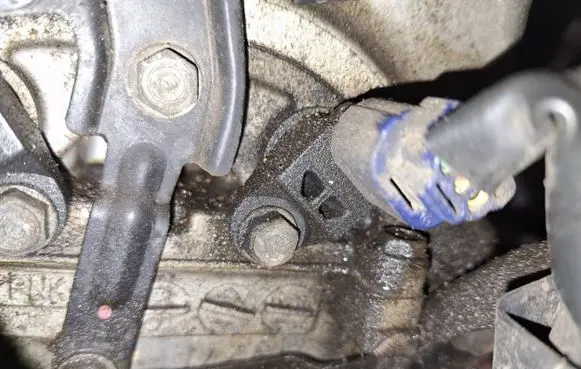 Honda FR-V Camshaft position sensor