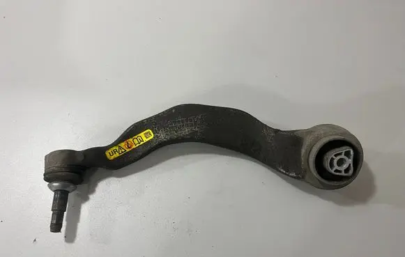 BMW 6 G32 Gran Turismo Front lower control arm/wishbone 6888764
