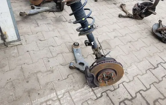 KIA Sportage Front wheel hub spindle knuckle
