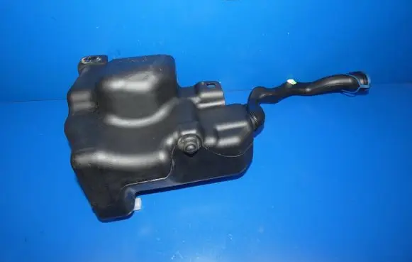 Mercedes-Benz B W246 W242 Windshield washer fluid reservoir/tank A2468601060