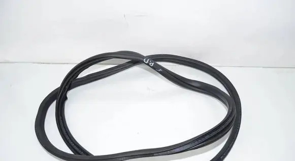 BMW 3 G20 G21 Front door rubber seal 7497912 51727497912