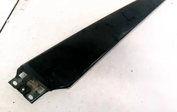 Audi A6 S6 C6 4F Front door glass trim molding 4F0853289A
