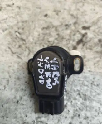 Toyota Yaris Verso Accelerator throttle pedal 8928152021 1983003041