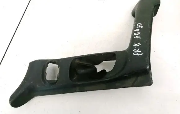 Opel Astra G Front door window switch trim 024434103 17701