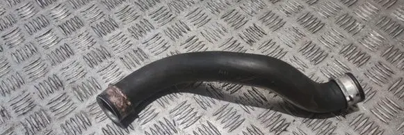 Mercedes-Benz E W212 Engine coolant pipe/hose A2045011582