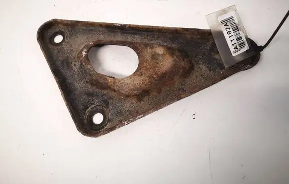 Opel Astra H Engine mounting bracket 