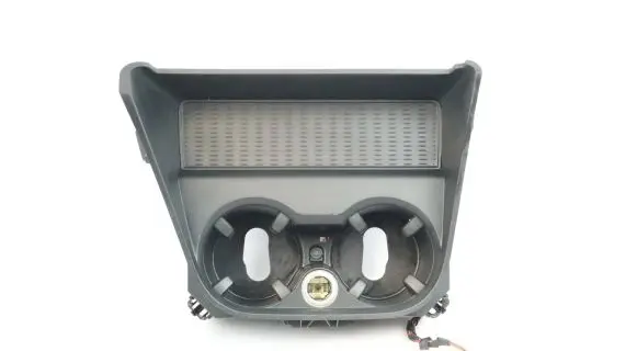 Cup holder front