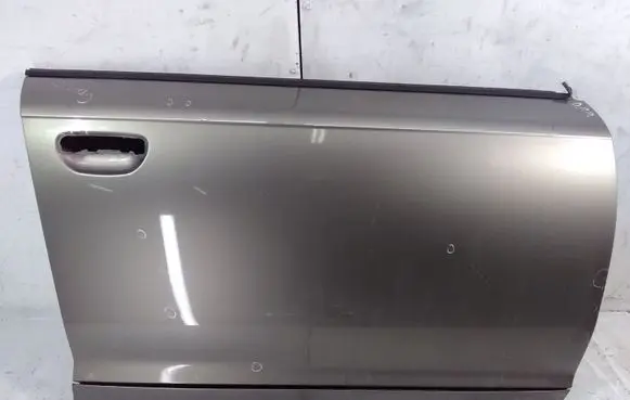 Audi A6 S6 C6 4F Front door