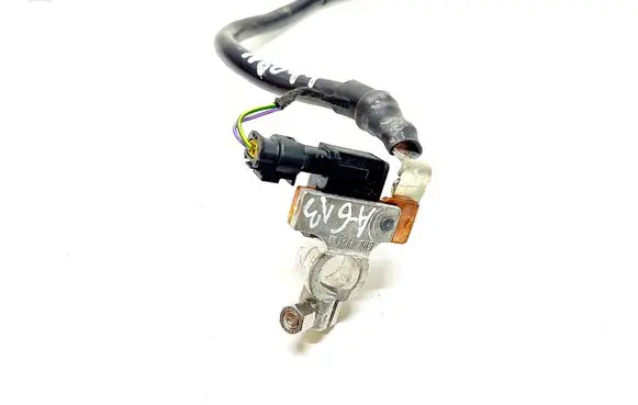 Audi A6 S6 C7 4G Positive cable (battery) 8T0915181