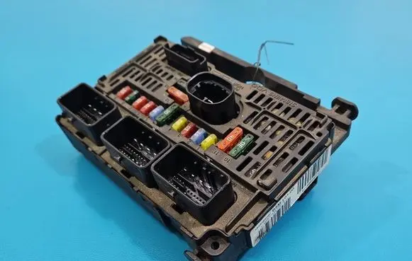 Peugeot 407 Central body control module 9656086080 IMPRK1562364