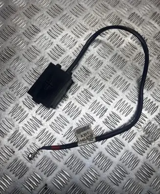 Mercedes-Benz E W211 Positive cable (battery) 5404732 20030117 A211