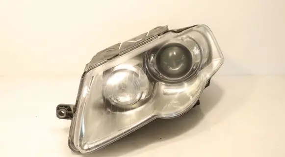 Volkswagen PASSAT B6 Headlight/headlamp N42B20A