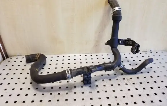 Peugeot 206 Engine coolant pipe/hose