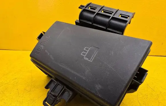Audi A3 S3 8V Fuse box set 5Q0907361A 5Q0937132A