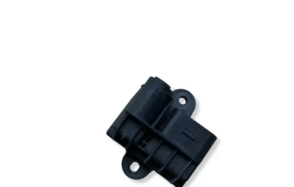 Mercedes-Benz Sprinter W907 W910 Glow plug pre-heat relay A6519003103