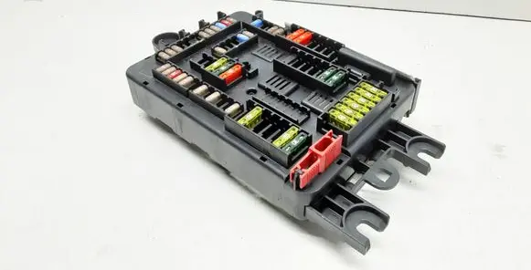 BMW 1 F20 F21 Fuse module 9261111 61149261111