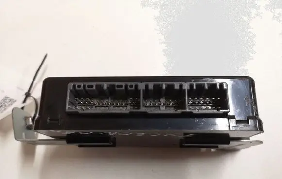 Hyundai Tucson JM Comfort/convenience module 954002E240