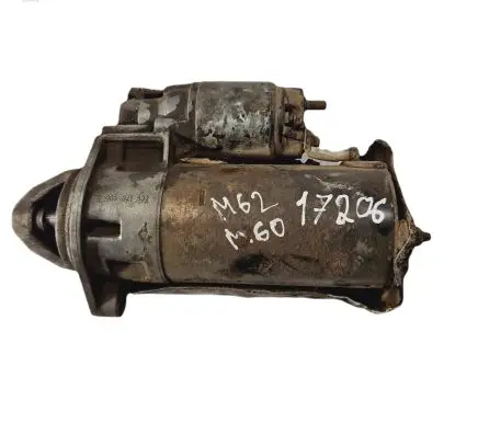 BMW 7 E32 Starter motor 1005821532
