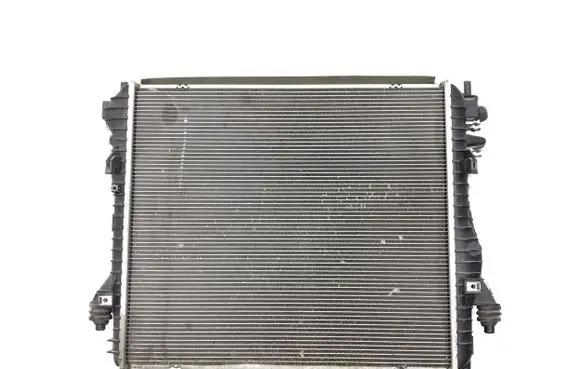 Jaguar XK - XKR Coolant radiator C2P25696