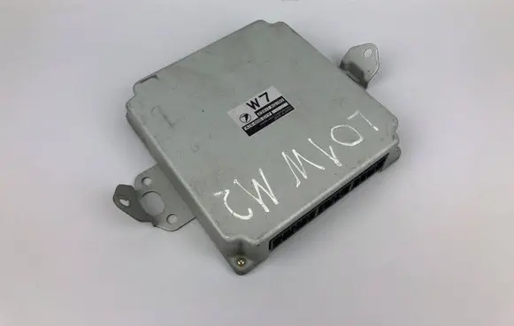 Subaru Legacy Engine control unit/module 22611AG100