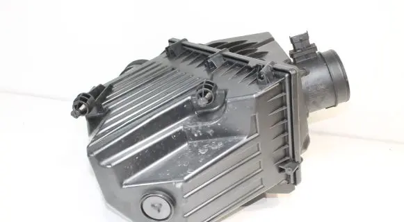 Jaguar E-Pace Air filter box J9C39A675AA